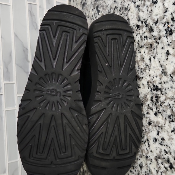 Black Suede UGG Classic Mini II Boots sz 7 - Picture 6 of 7